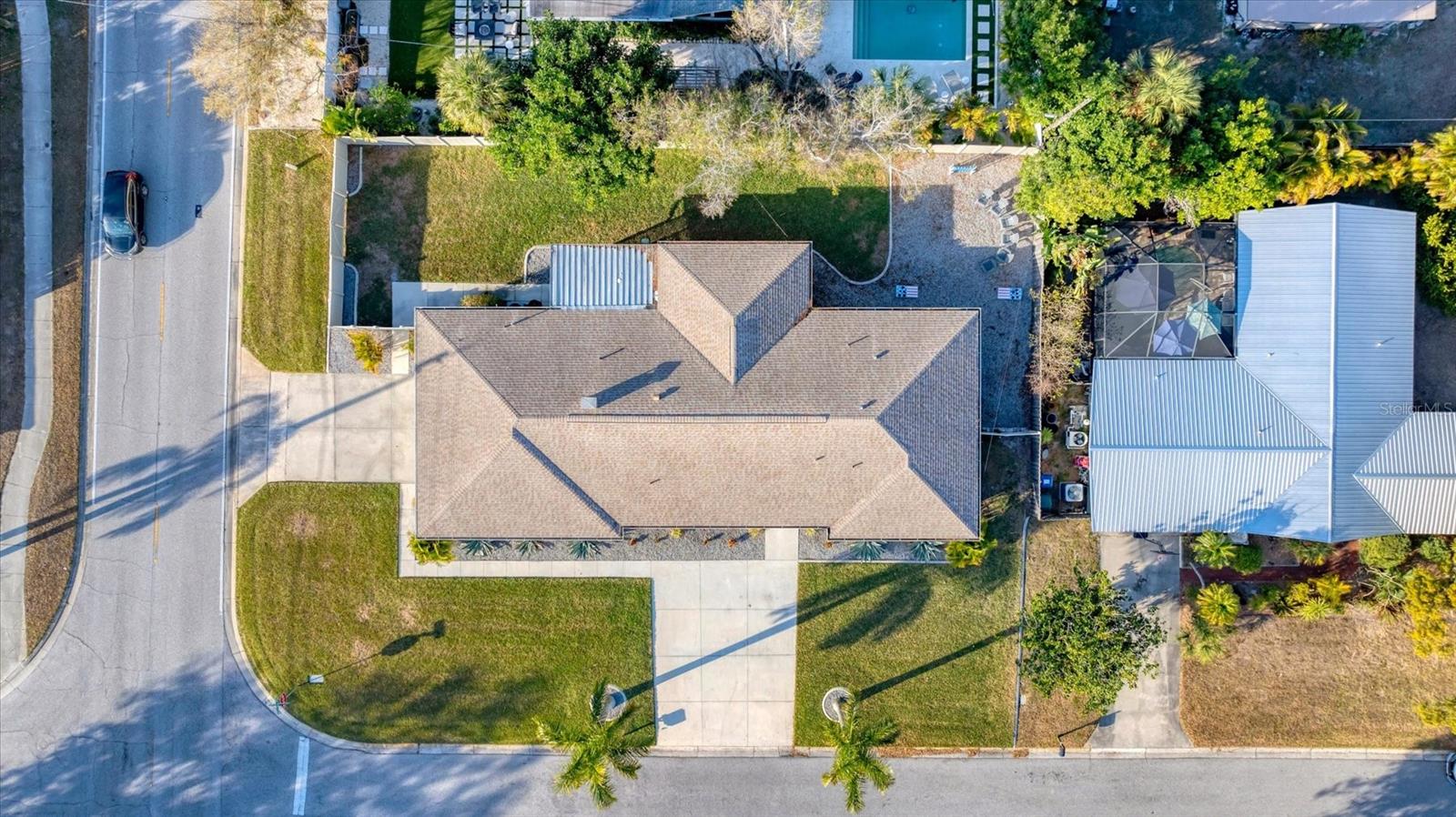 Image 44 of 59 For 2411 Valencia Drive