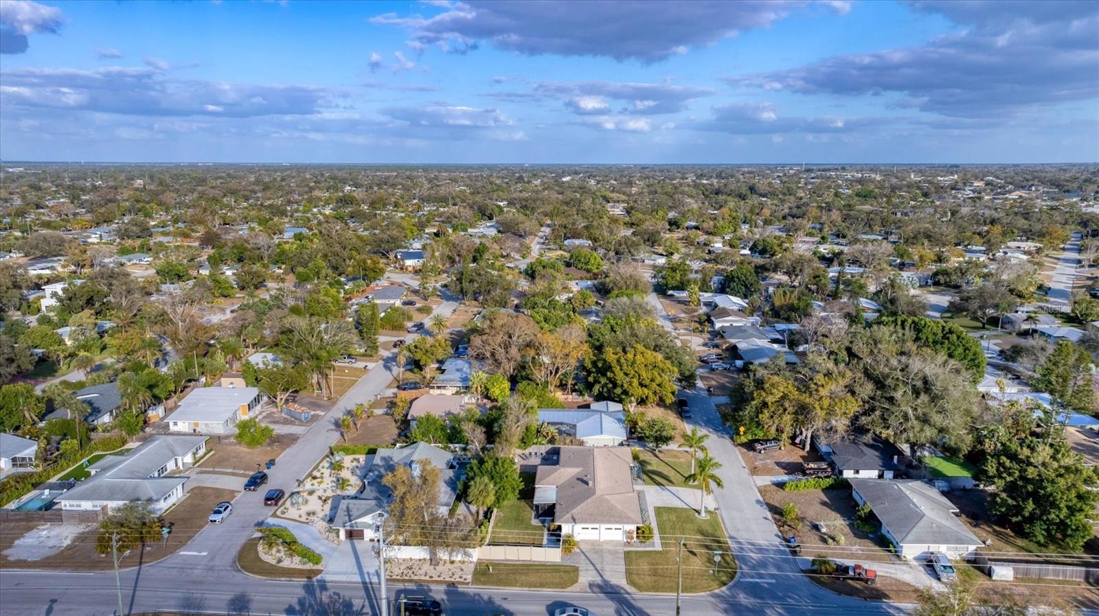 Image 52 of 59 For 2411 Valencia Drive