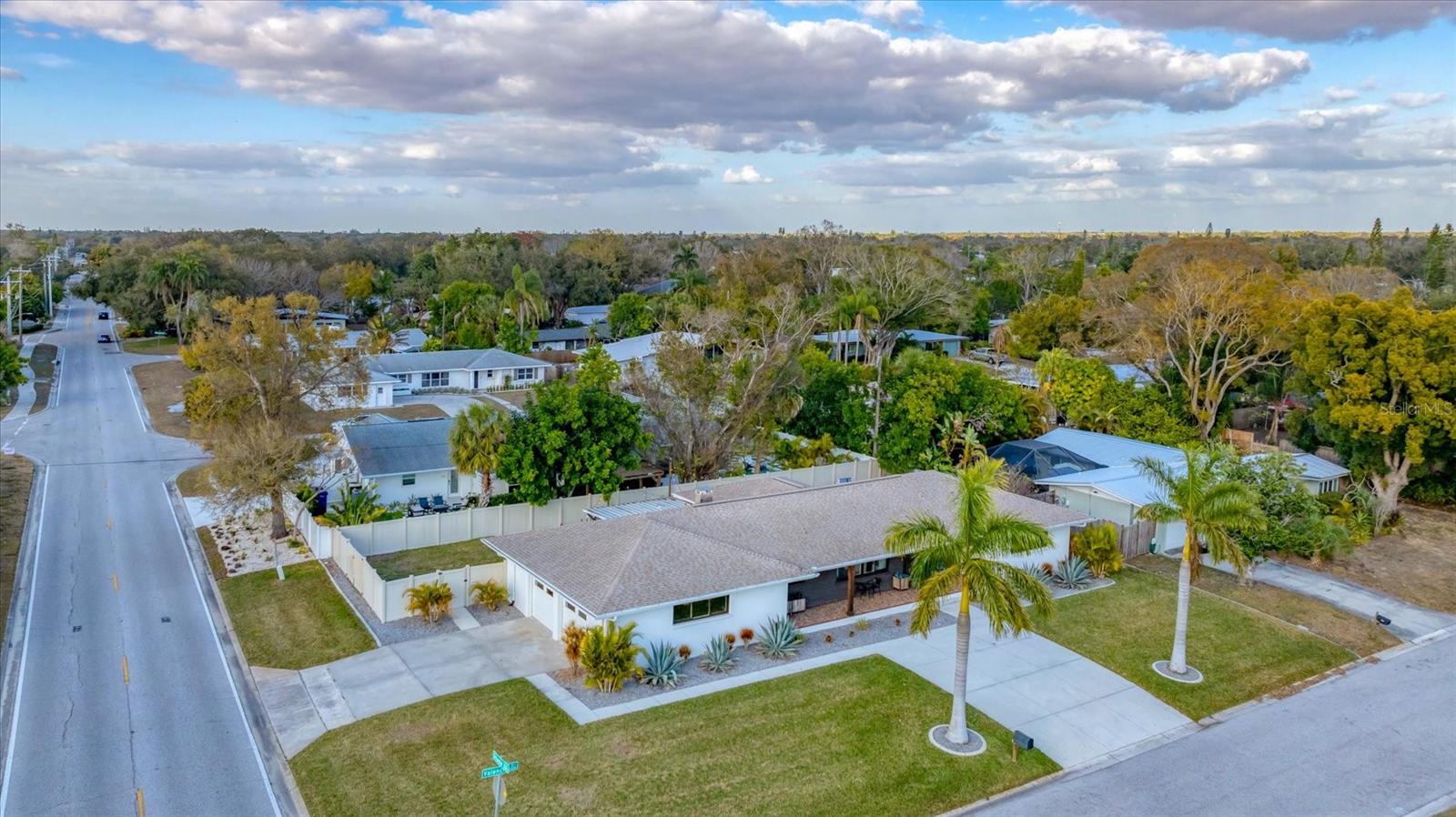 Image 56 of 59 For 2411 Valencia Drive