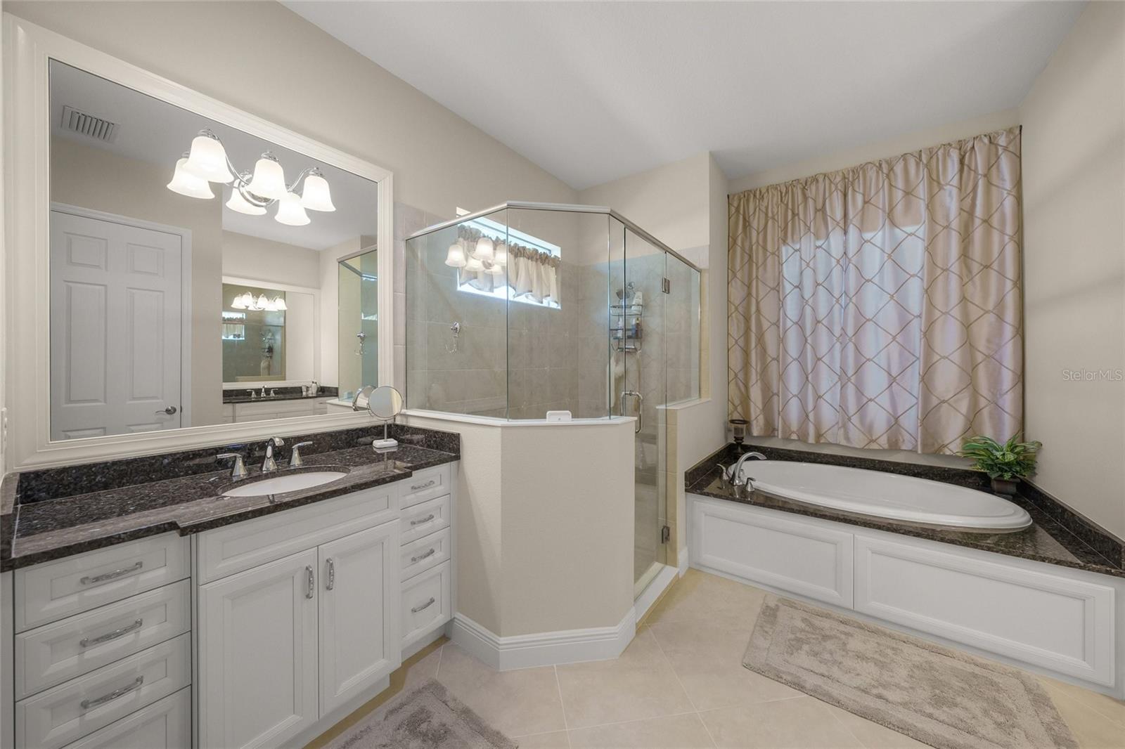 Image 22 of 49 For 7809 Passionflower Drive