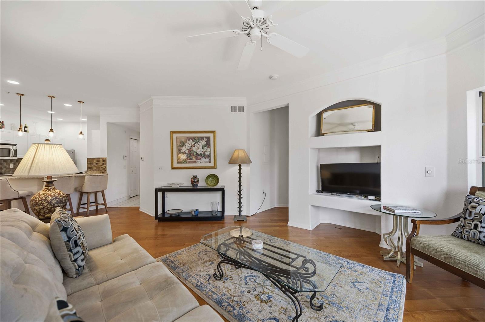 Image 8 of 26 For 5180 Northridge Road 207