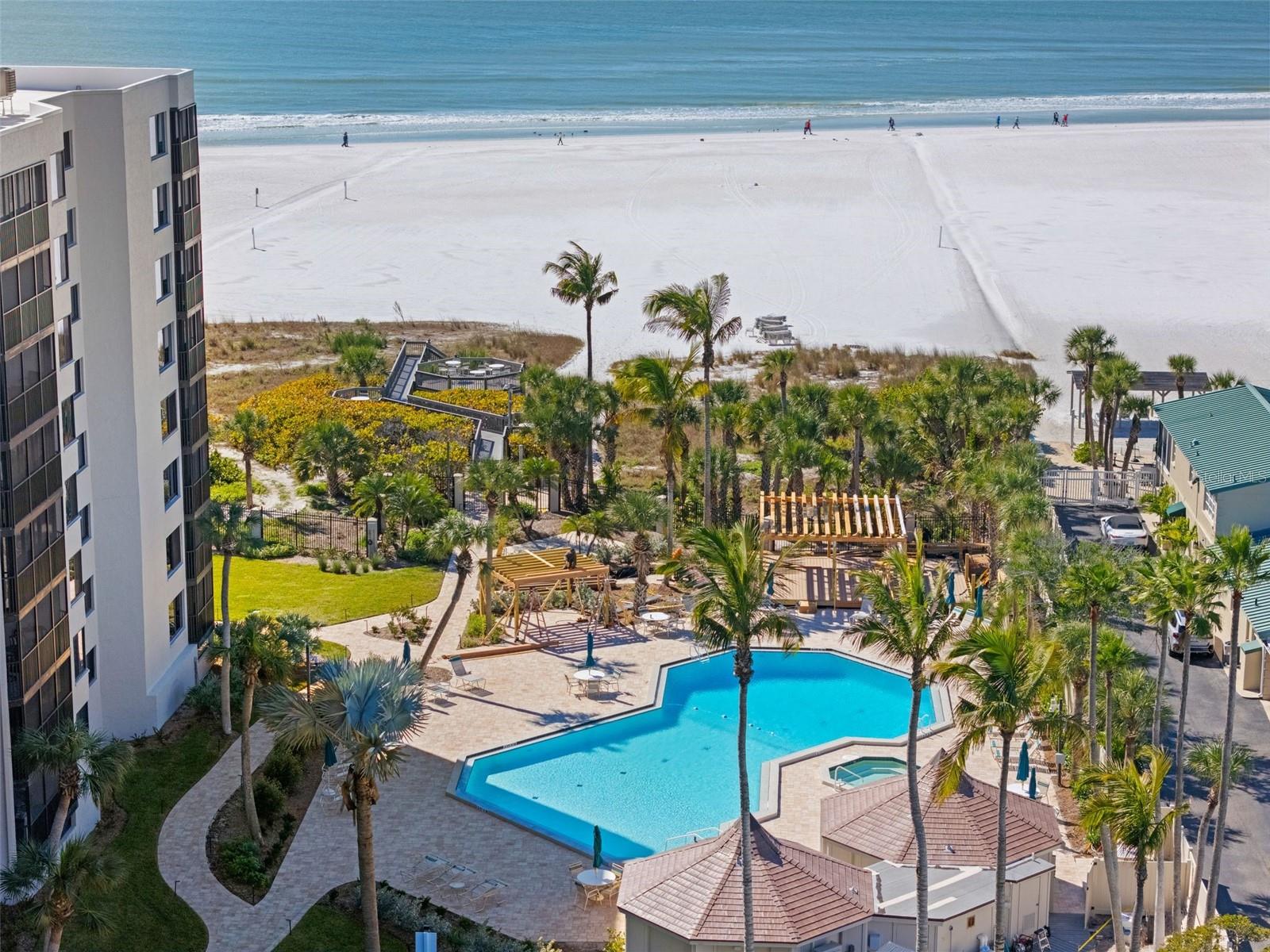 Image 3 of 69 For 5880 Midnight Pass Road 605