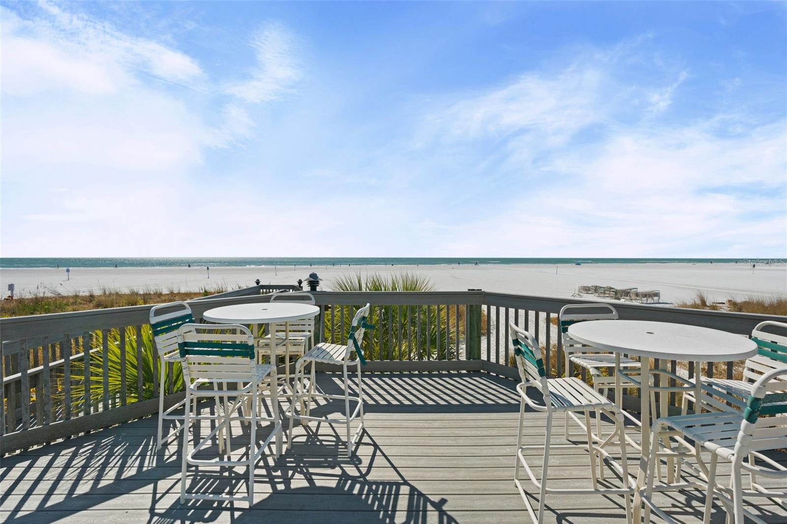 Image 44 of 69 For 5880 Midnight Pass Road 605