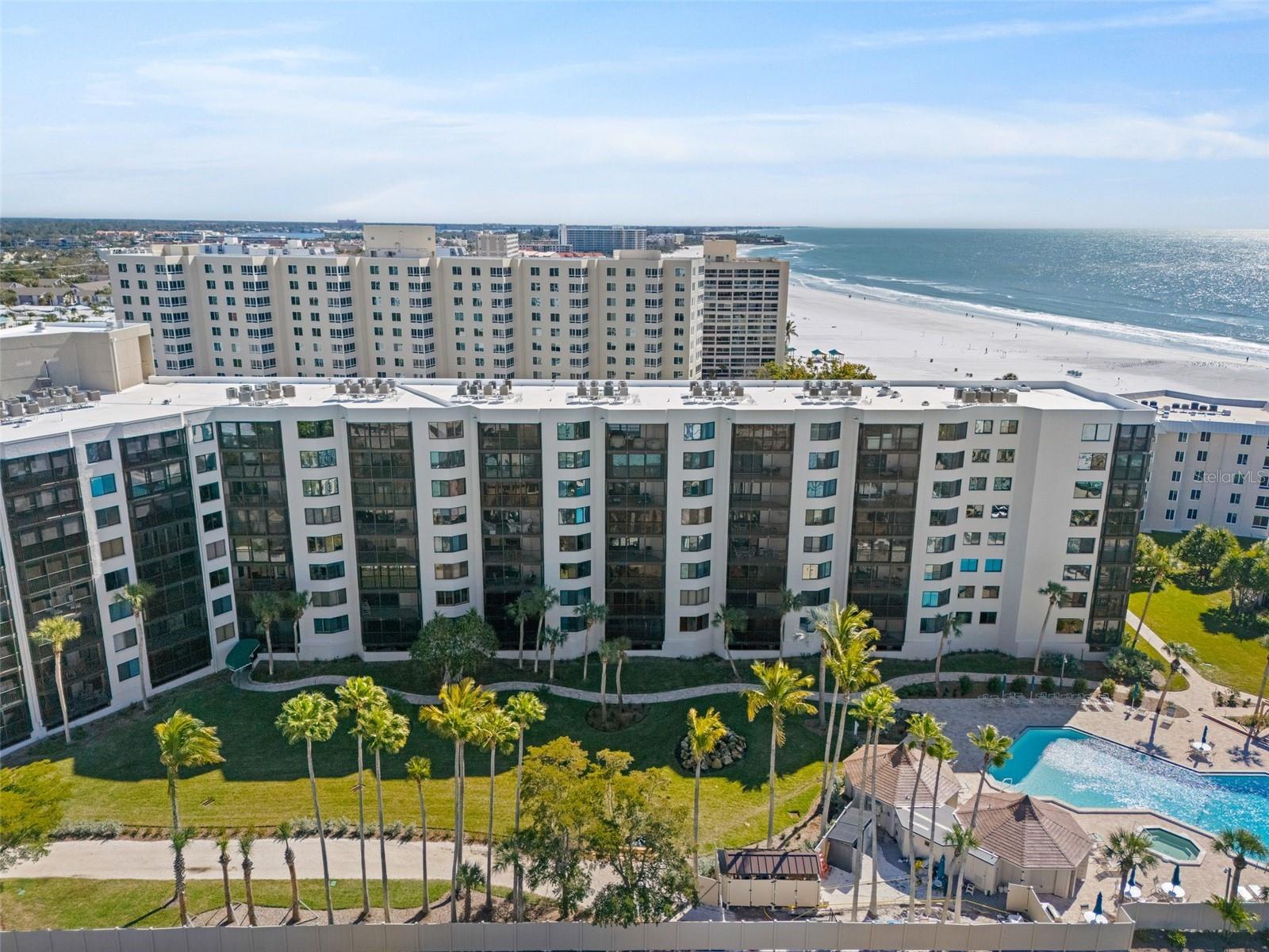 Image 59 of 69 For 5880 Midnight Pass Road 605