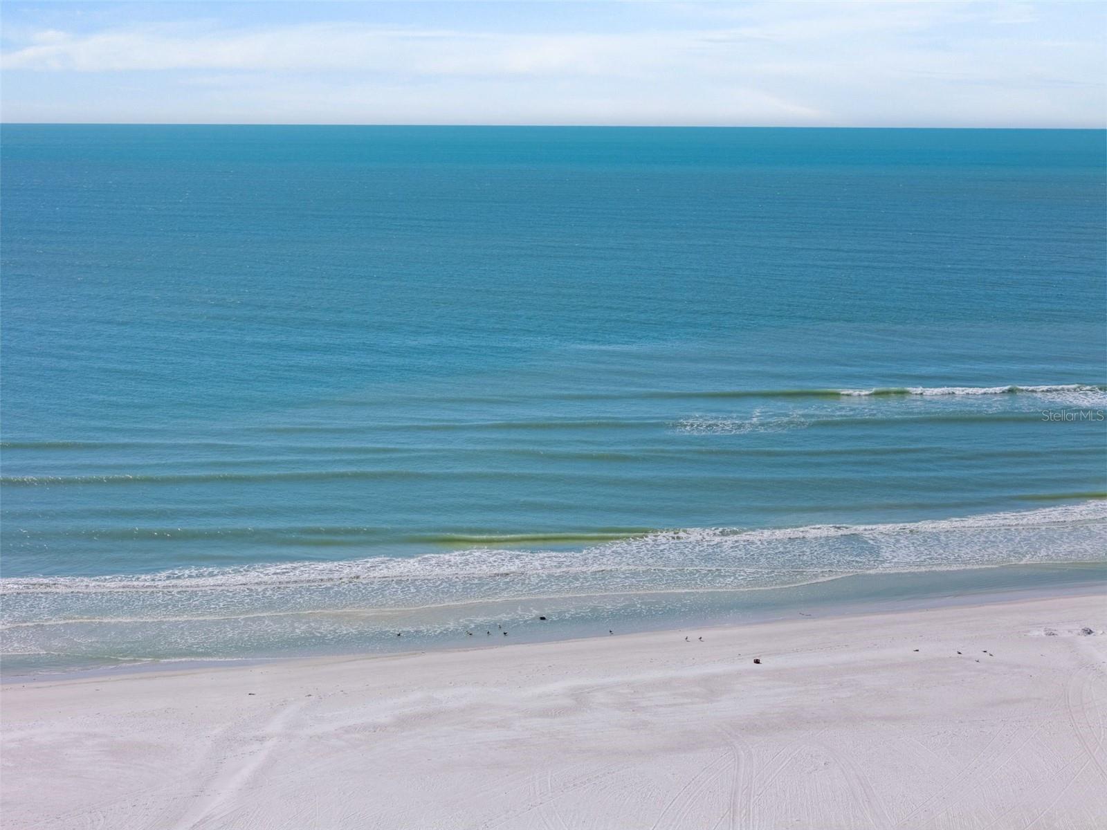 Image 62 of 69 For 5880 Midnight Pass Road 605