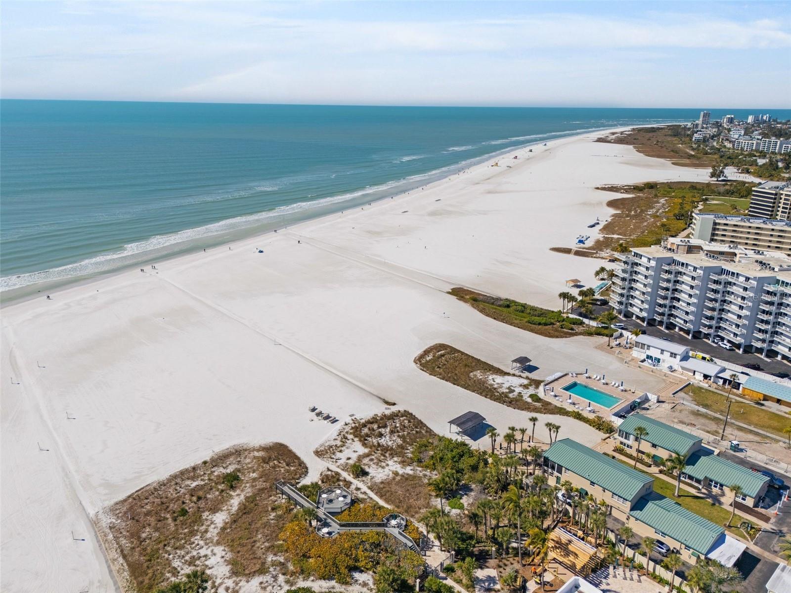 Image 67 of 69 For 5880 Midnight Pass Road 605