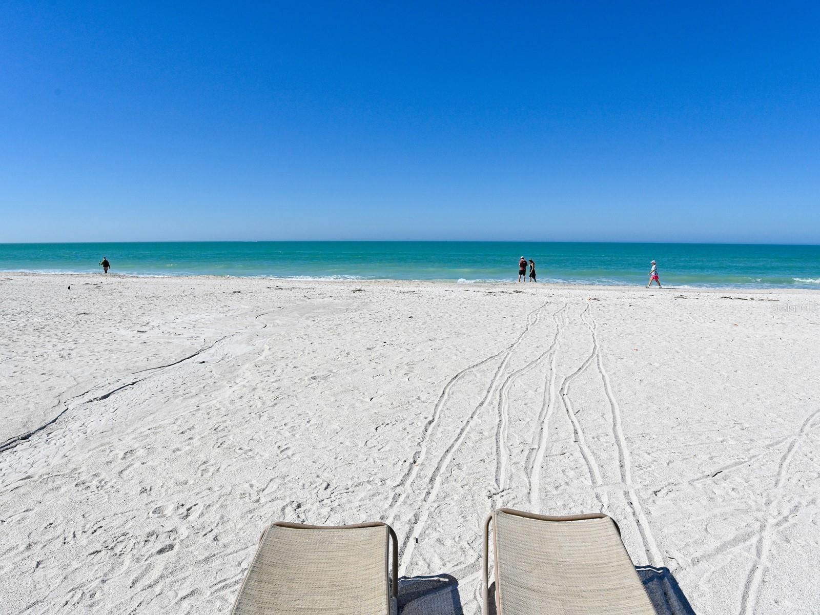 Image 37 of 100 For 1770 Benjamin Franklin Drive 206