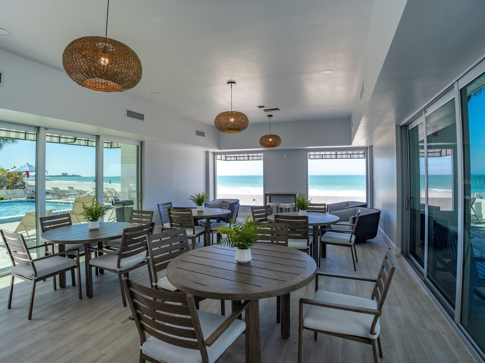 Image 40 of 100 For 1770 Benjamin Franklin Drive 206