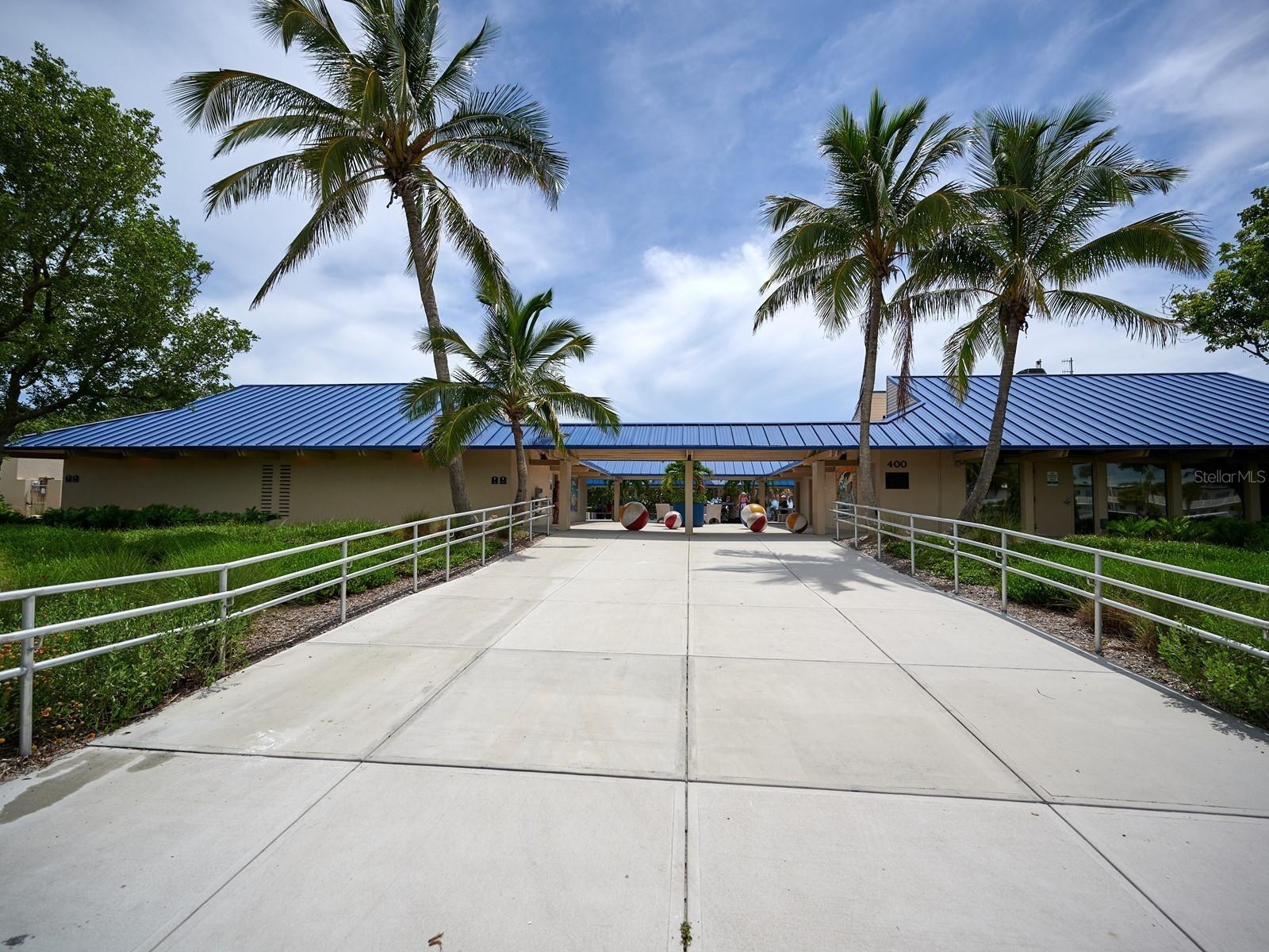 Image 87 of 100 For 1770 Benjamin Franklin Drive 206