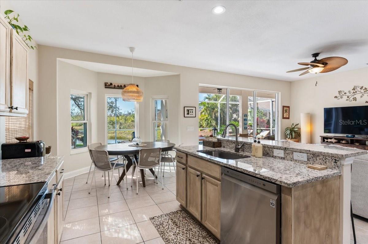 Image 17 of 50 For 5114 50th Avenue W