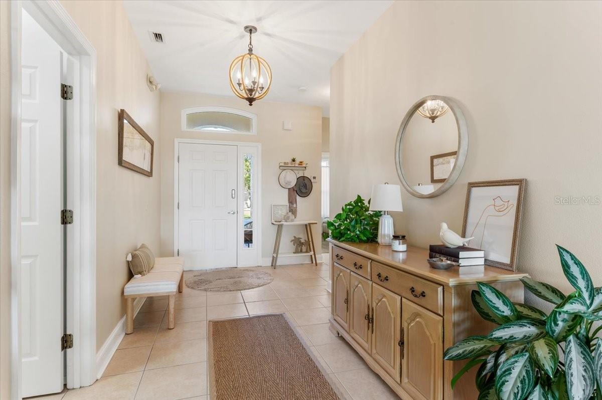 Image 3 of 50 For 5114 50th Avenue W