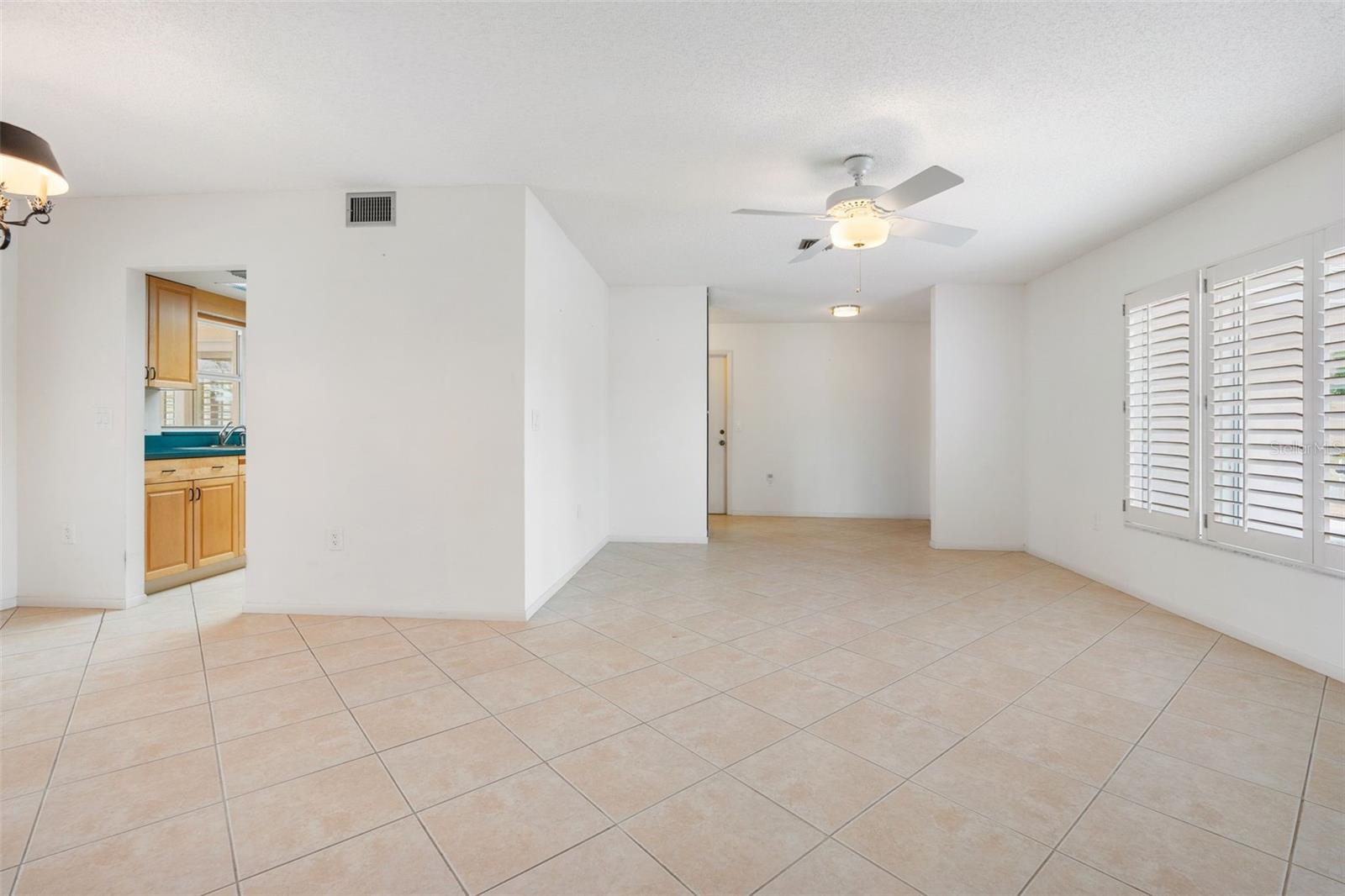 Image 14 of 44 For 8219 Timber Lake Lane