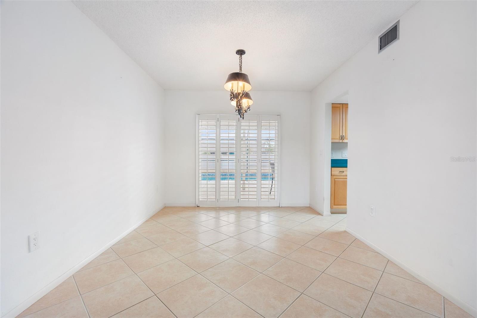 Image 16 of 44 For 8219 Timber Lake Lane