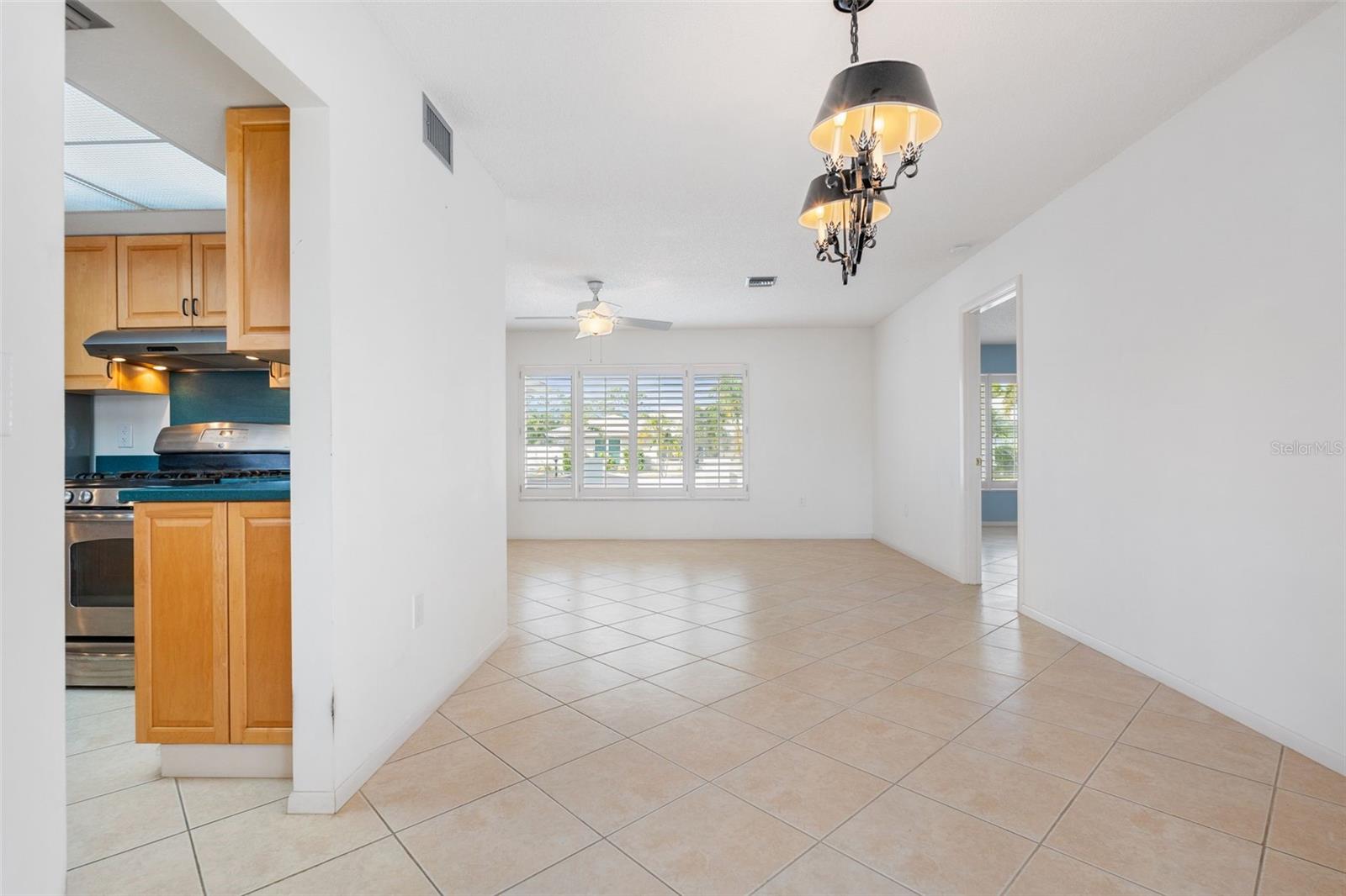 Image 23 of 44 For 8219 Timber Lake Lane