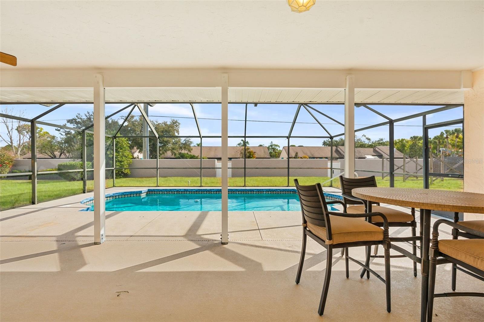 Image 24 of 44 For 8219 Timber Lake Lane