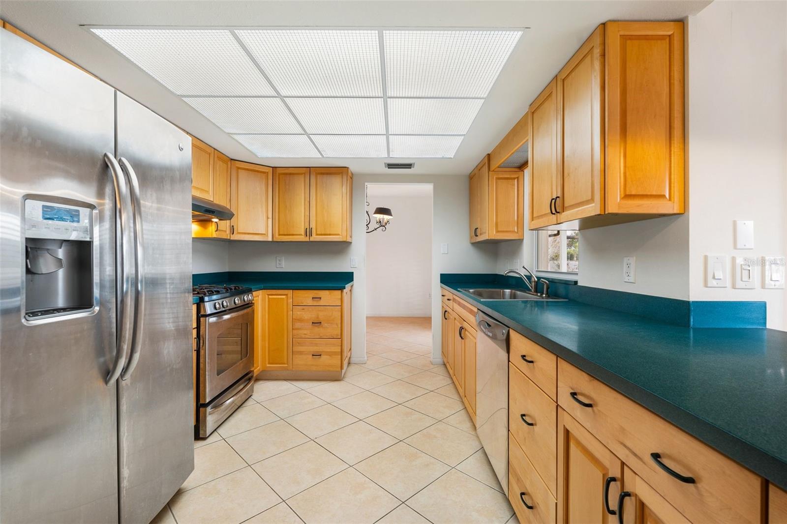 Image 33 of 44 For 8219 Timber Lake Lane