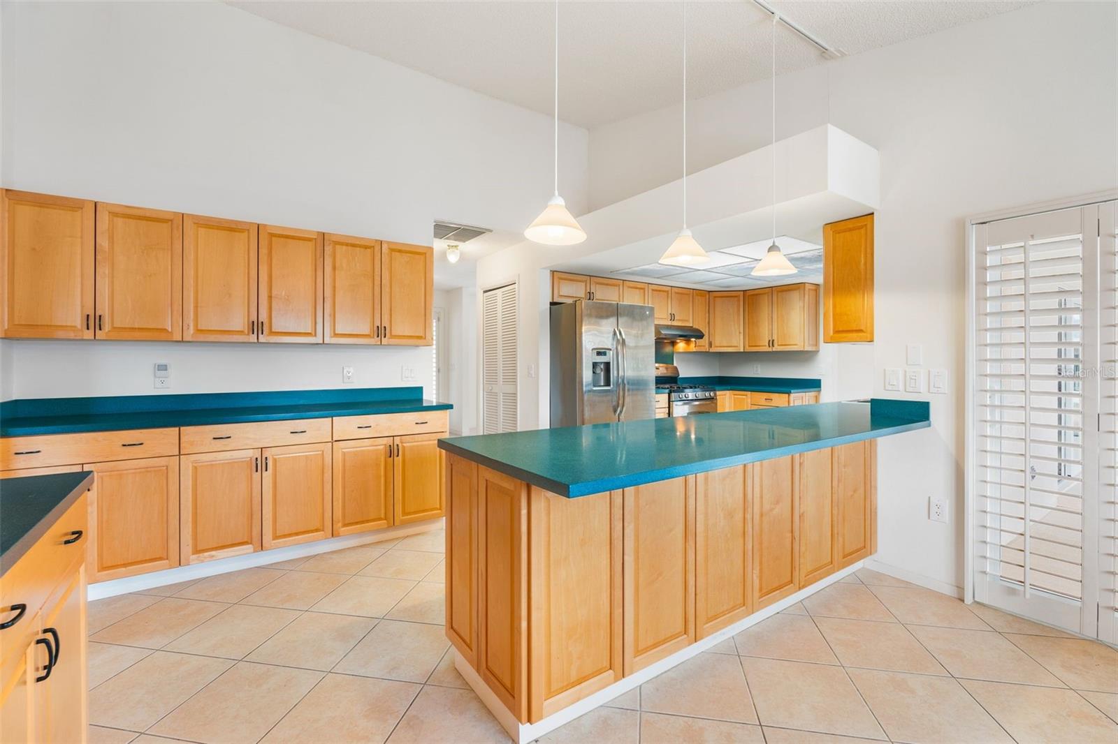 Image 35 of 44 For 8219 Timber Lake Lane