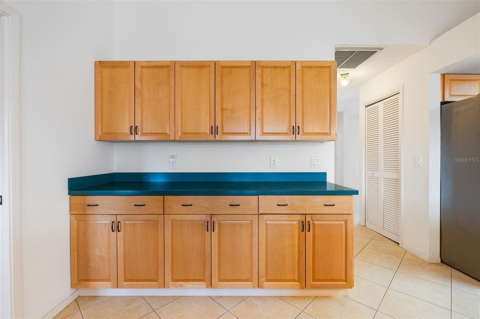 Image 38 of 44 For 8219 Timber Lake Lane