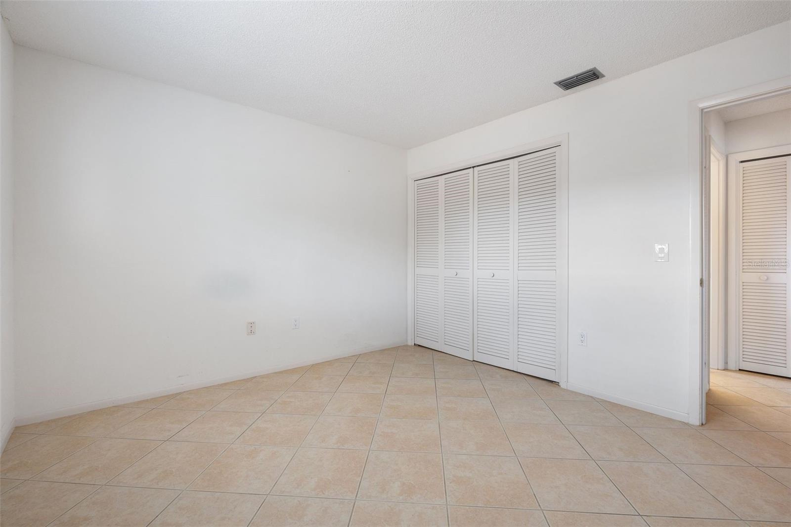 Image 40 of 44 For 8219 Timber Lake Lane