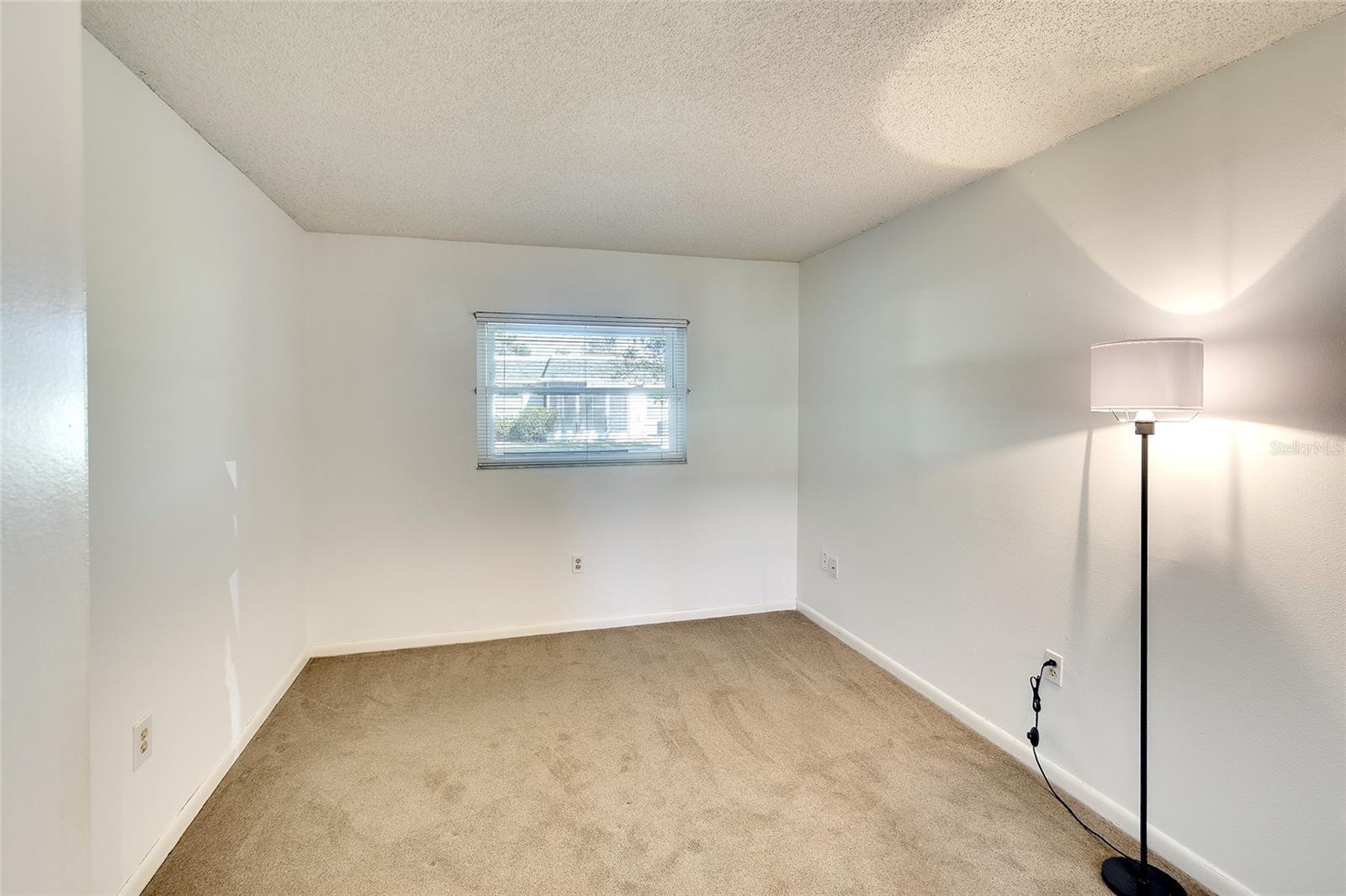 Image 5 of 22 For 4202 35th Avenue W 7