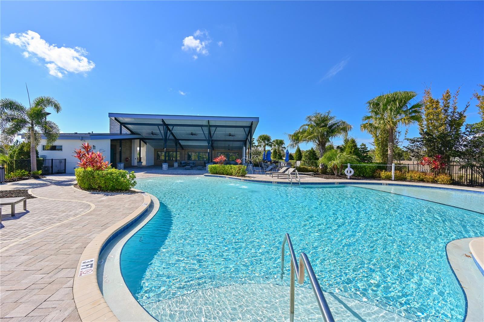 Image 43 of 44 For 12338 51st Street E