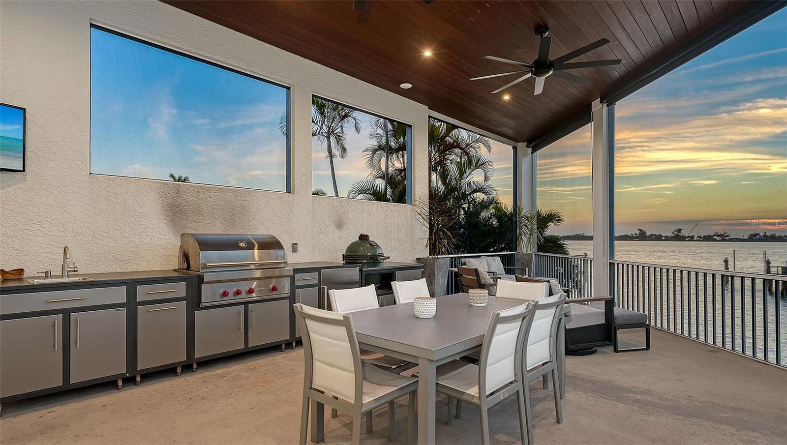 Image 18 of 40 For 324 Bayshore Drive