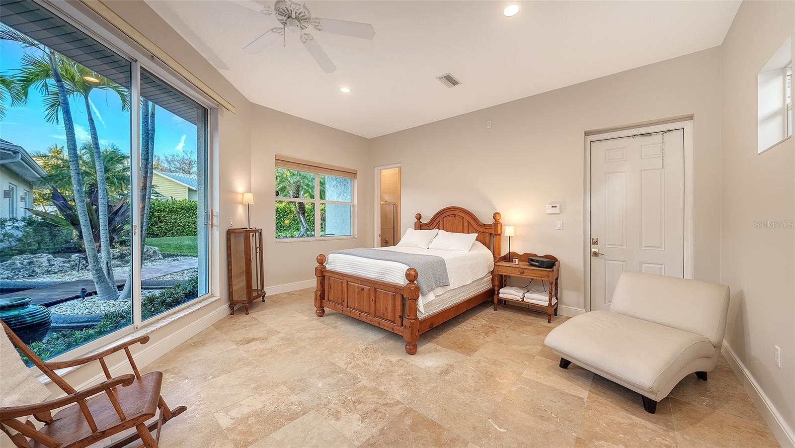 Image 27 of 40 For 324 Bayshore Drive