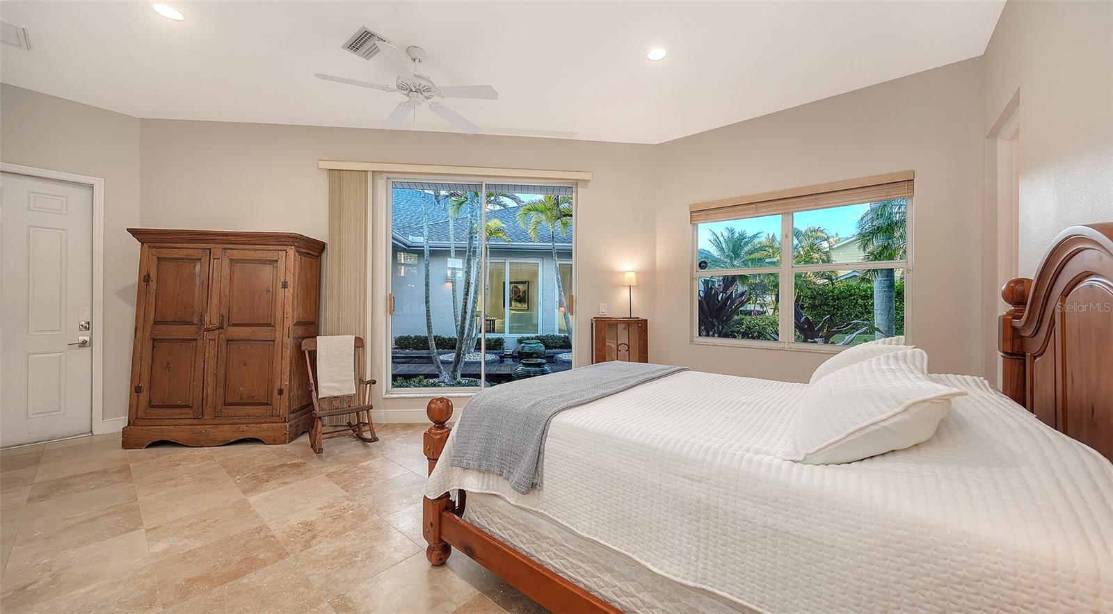 Image 28 of 40 For 324 Bayshore Drive