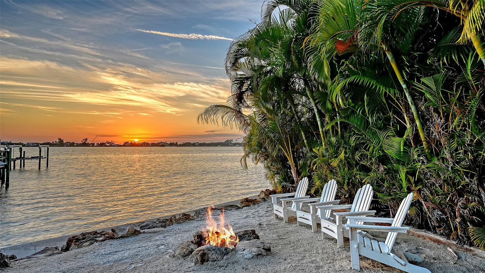 Image 32 of 40 For 324 Bayshore Drive