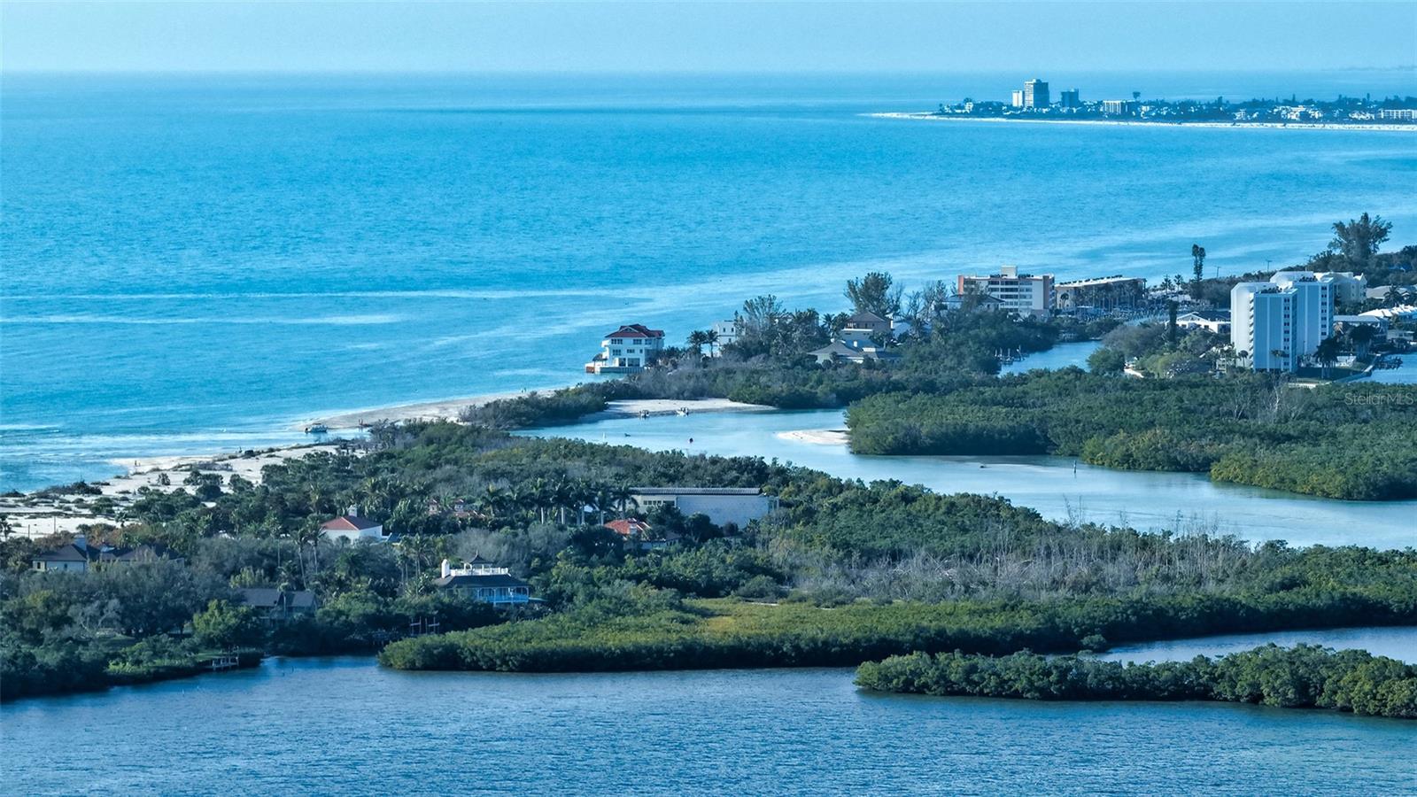 Image 38 of 40 For 324 Bayshore Drive