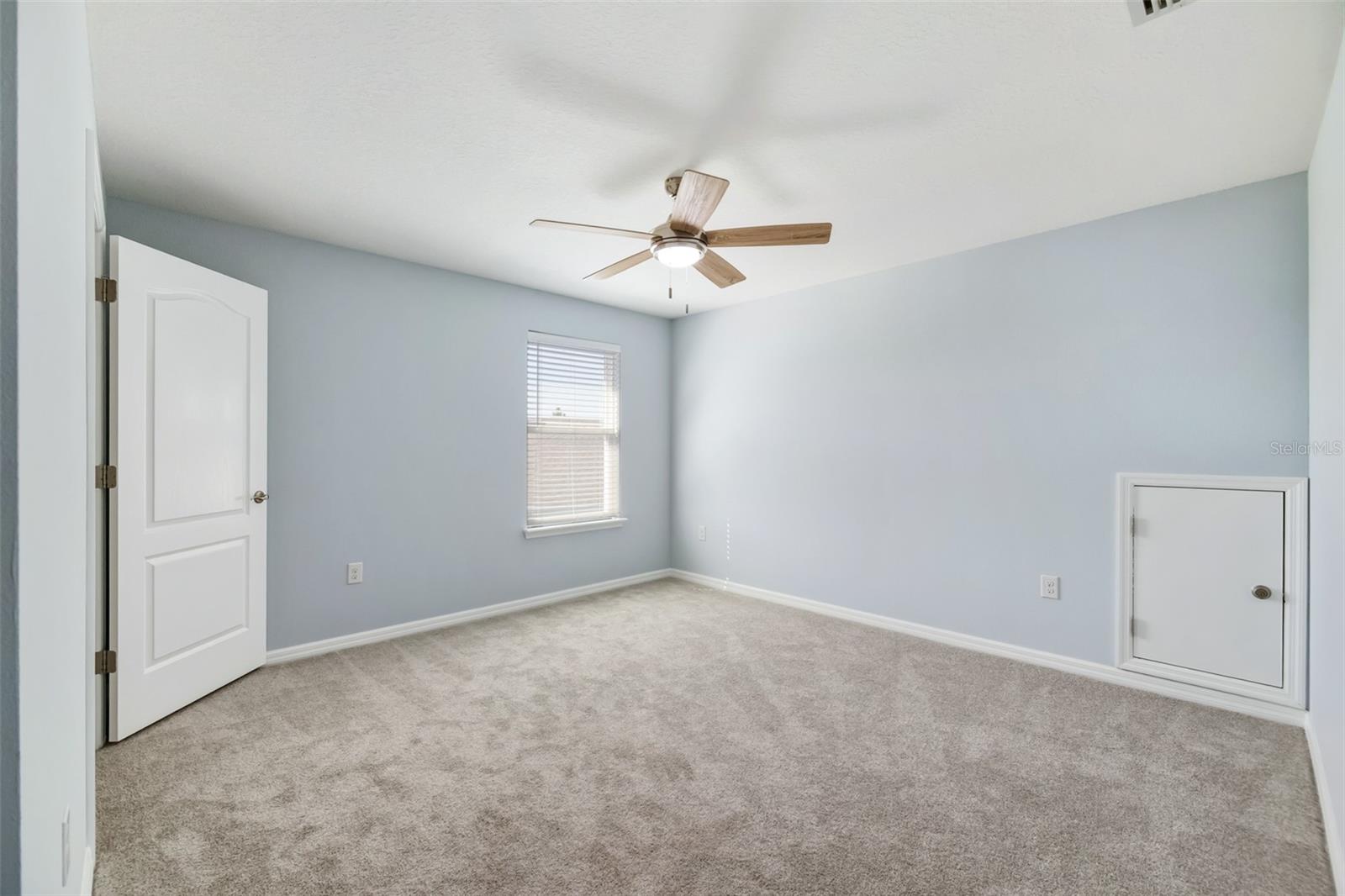 Image 16 of 24 For 7918 Peaceful Par Drive