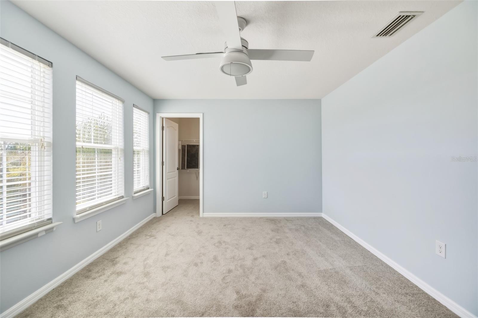 Image 18 of 24 For 7918 Peaceful Par Drive