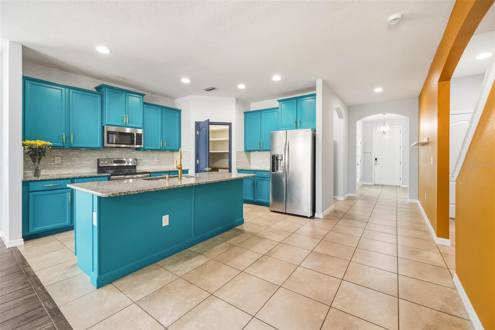 Image 6 of 24 For 7918 Peaceful Par Drive