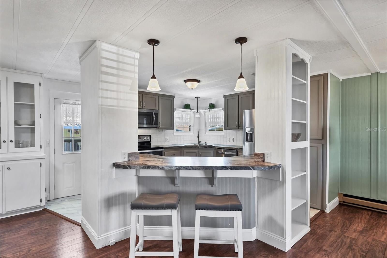 Image 10 of 45 For 1530 45th Avenue Drive E