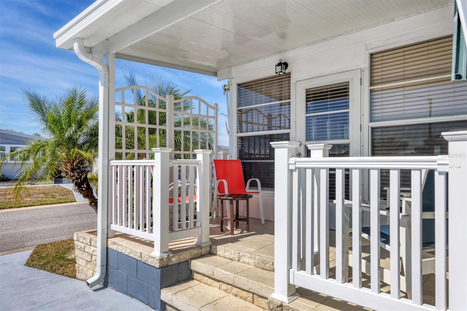 Image 3 of 45 For 1530 45th Avenue Drive E