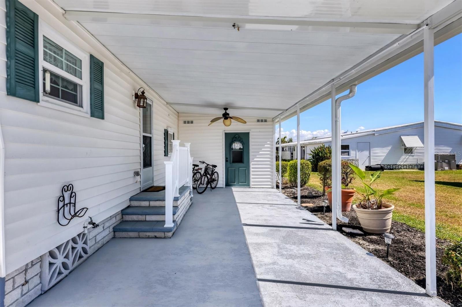 Image 4 of 45 For 1530 45th Avenue Drive E