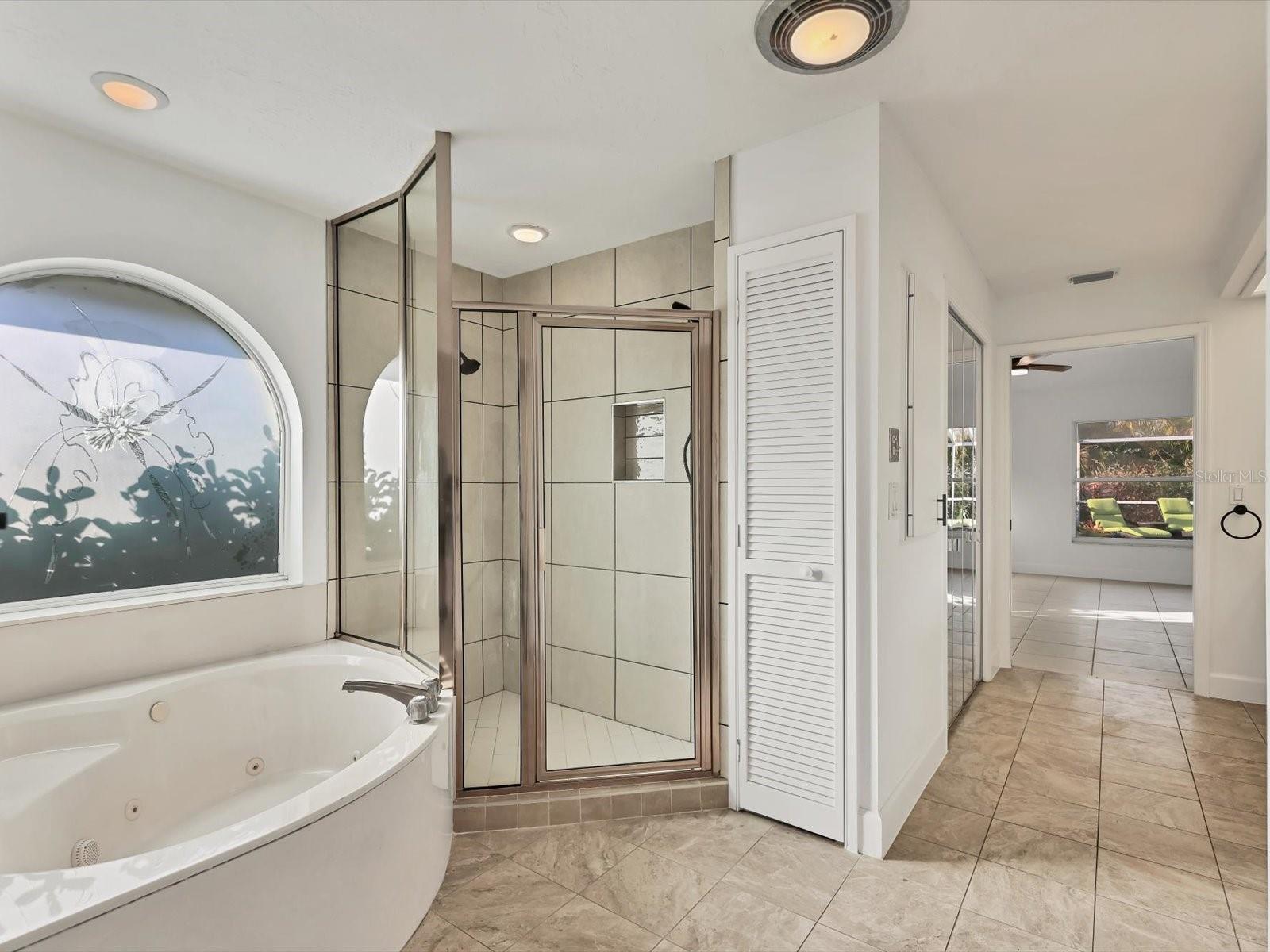 Image 23 of 47 For 5125 Wedge Court E