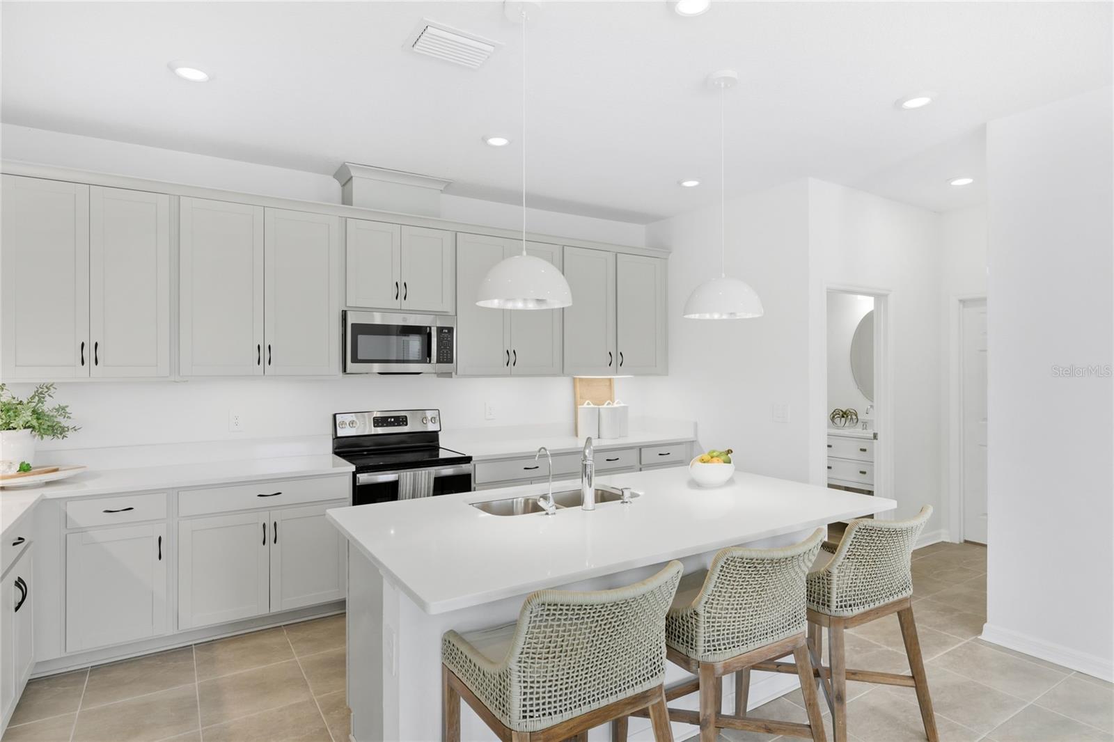 Image 8 of 32 For 1763 Spreader Lane