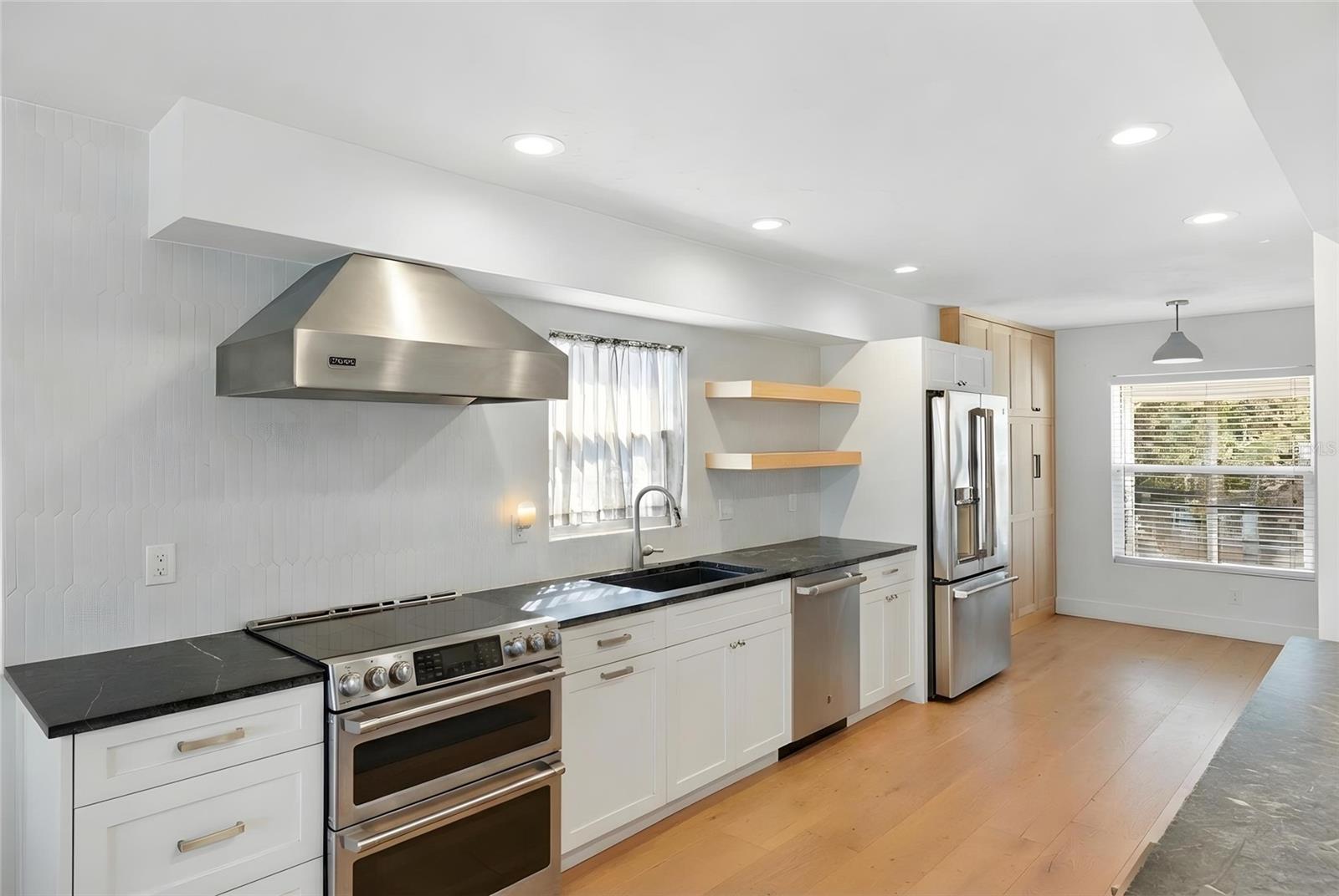 Image 17 of 57 For 5119 Oxford Drive