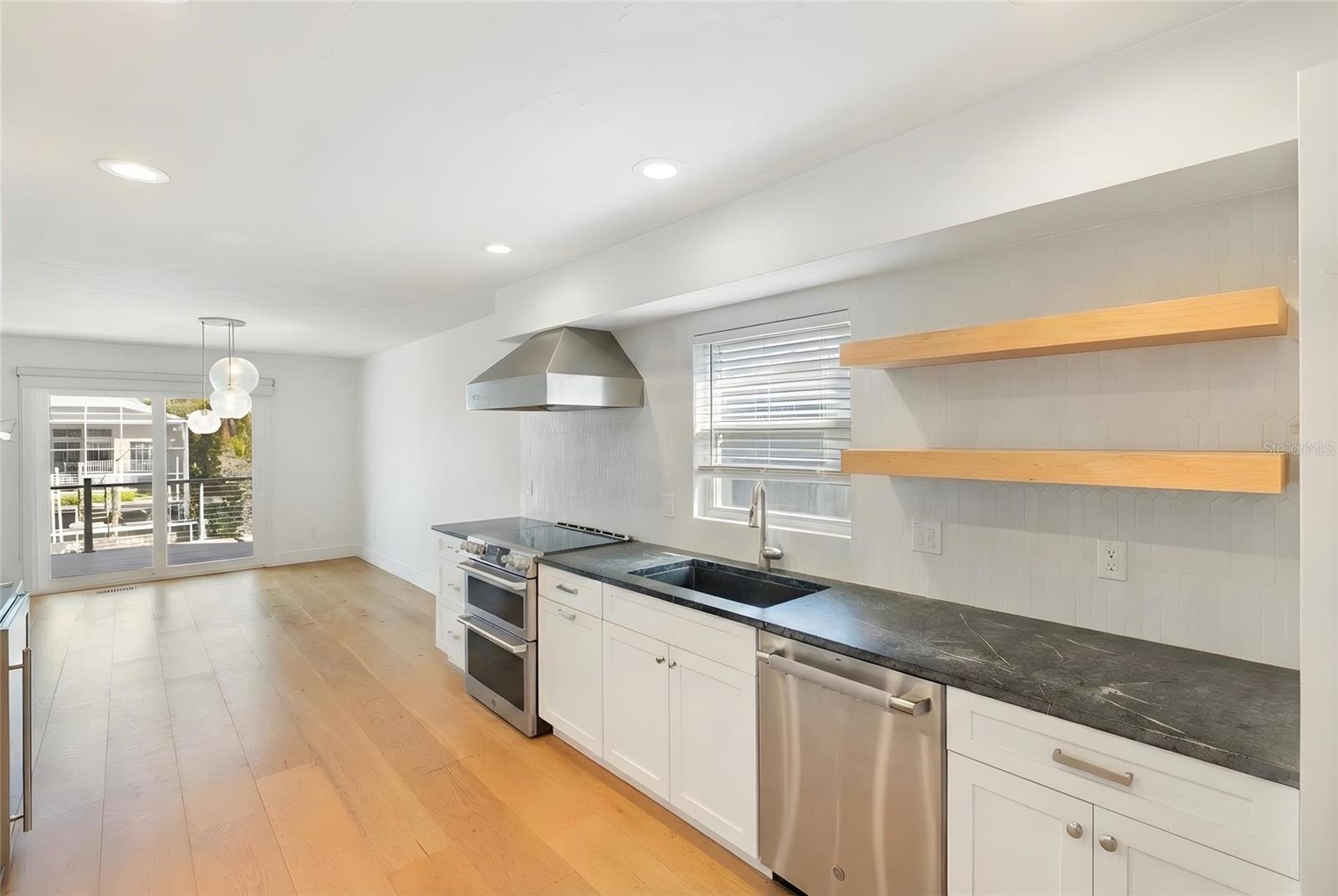 Image 18 of 57 For 5119 Oxford Drive