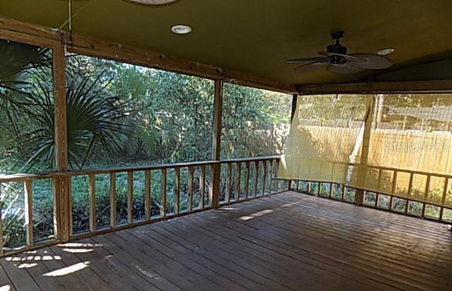 Listing photo id 7 for 4038 Olive Avenue