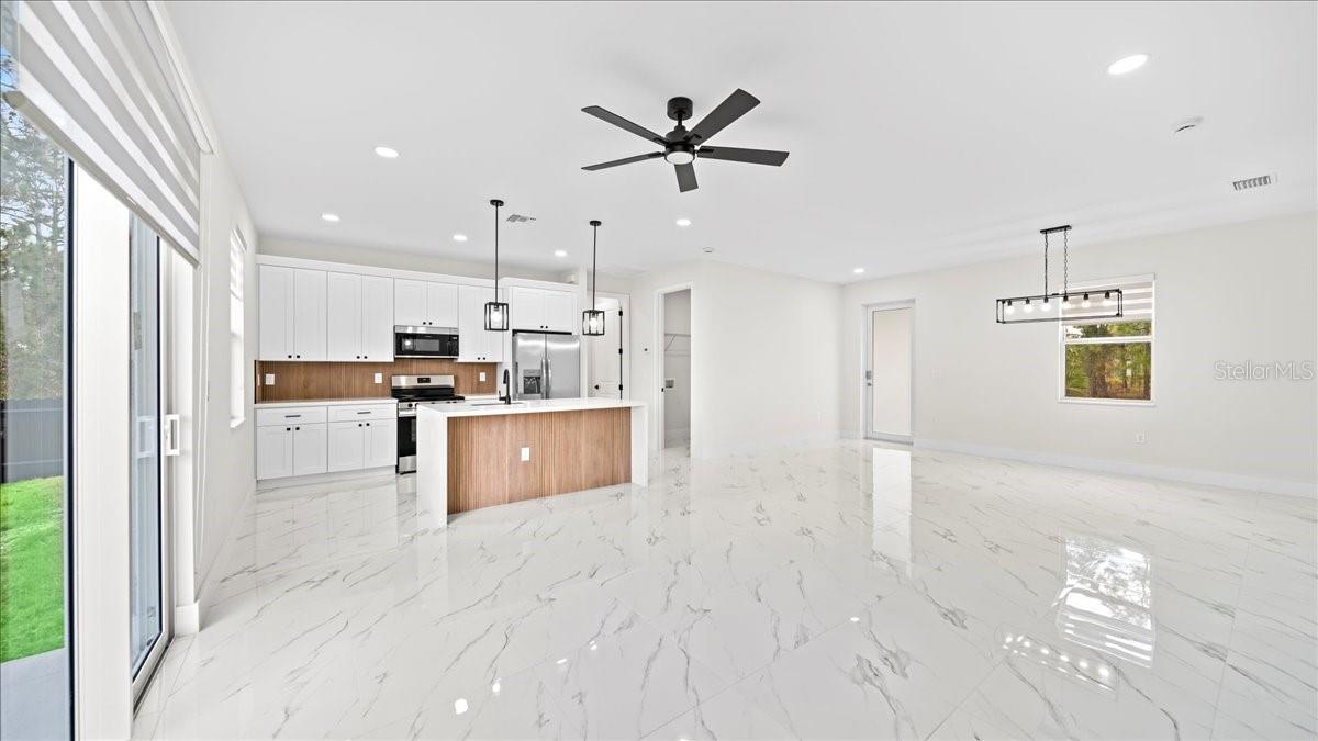 Image 13 of 26 For 2200 Clermont Street