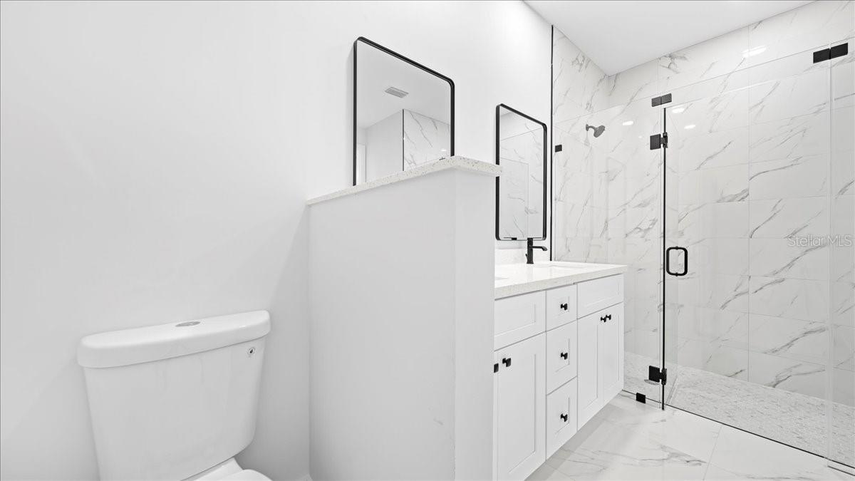 Image 15 of 26 For 2200 Clermont Street