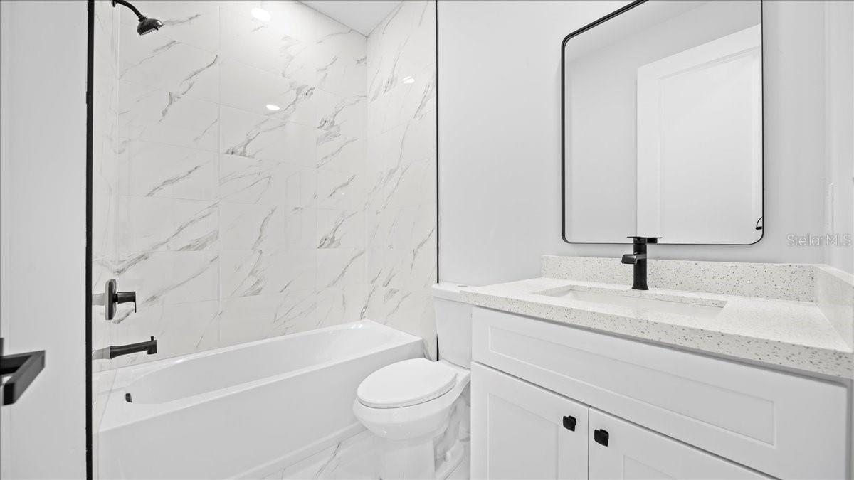 Image 17 of 26 For 2200 Clermont Street