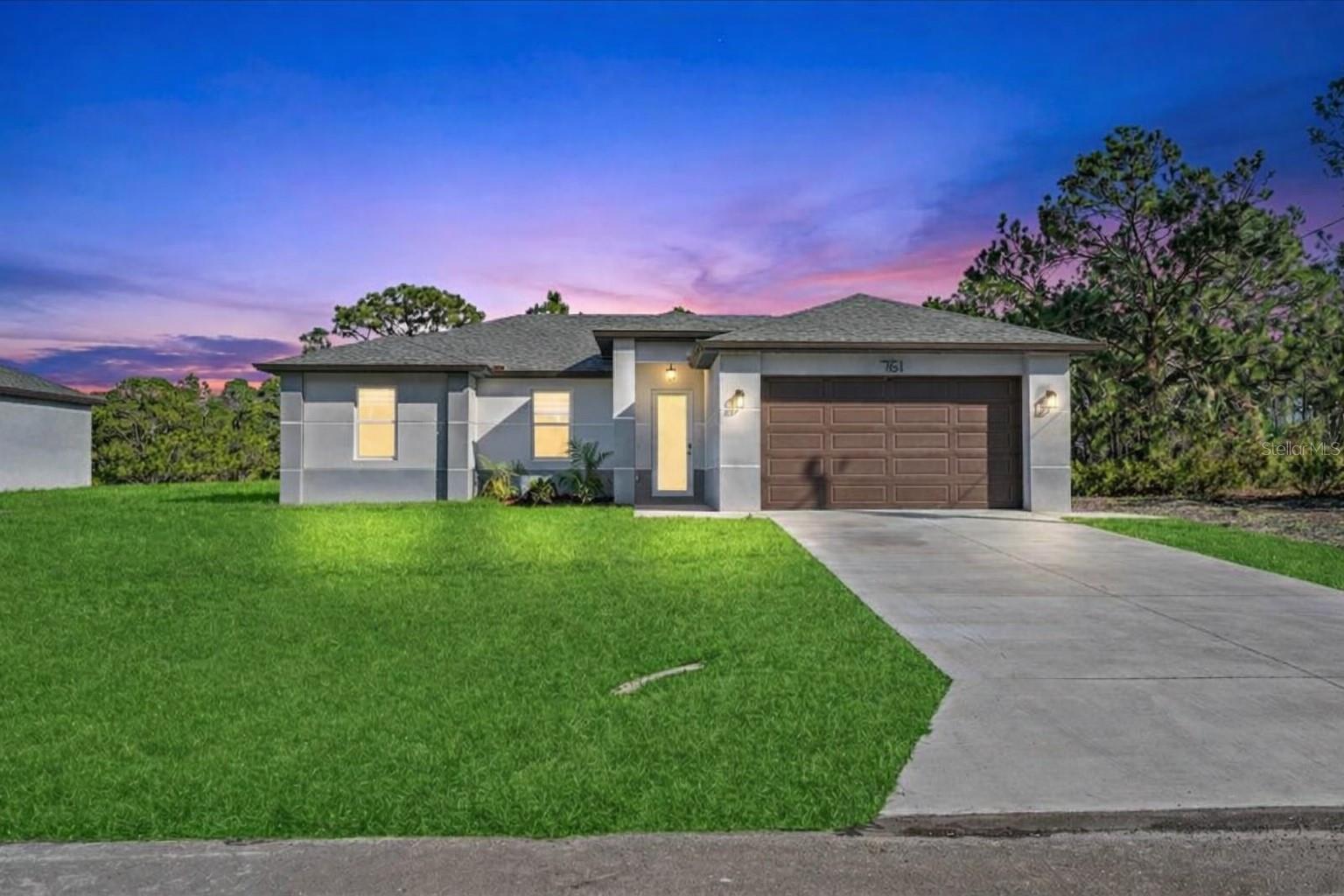 Image 3 of 26 For 2200 Clermont Street