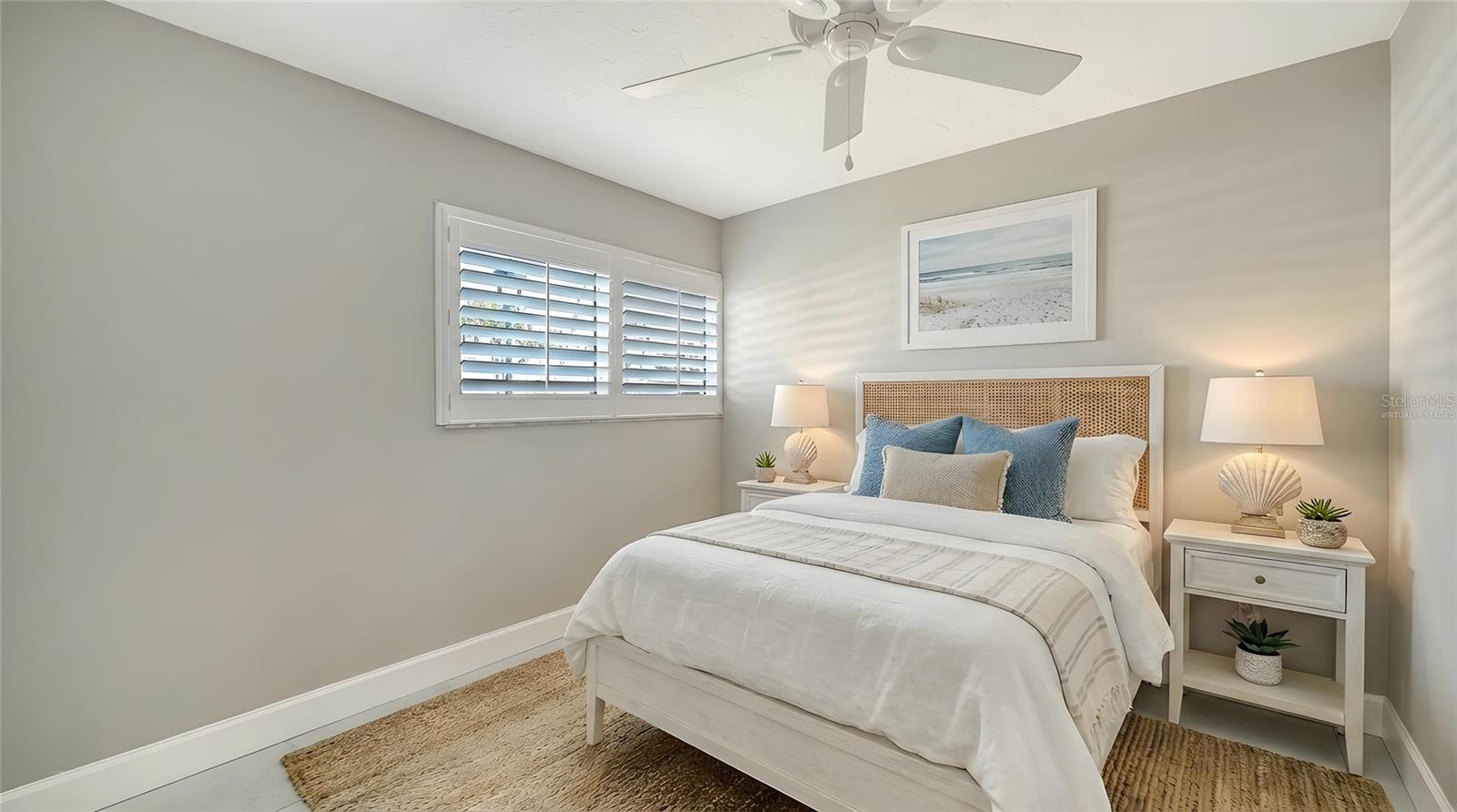 Image 35 of 72 For 113 Whispering Sands Drive V47