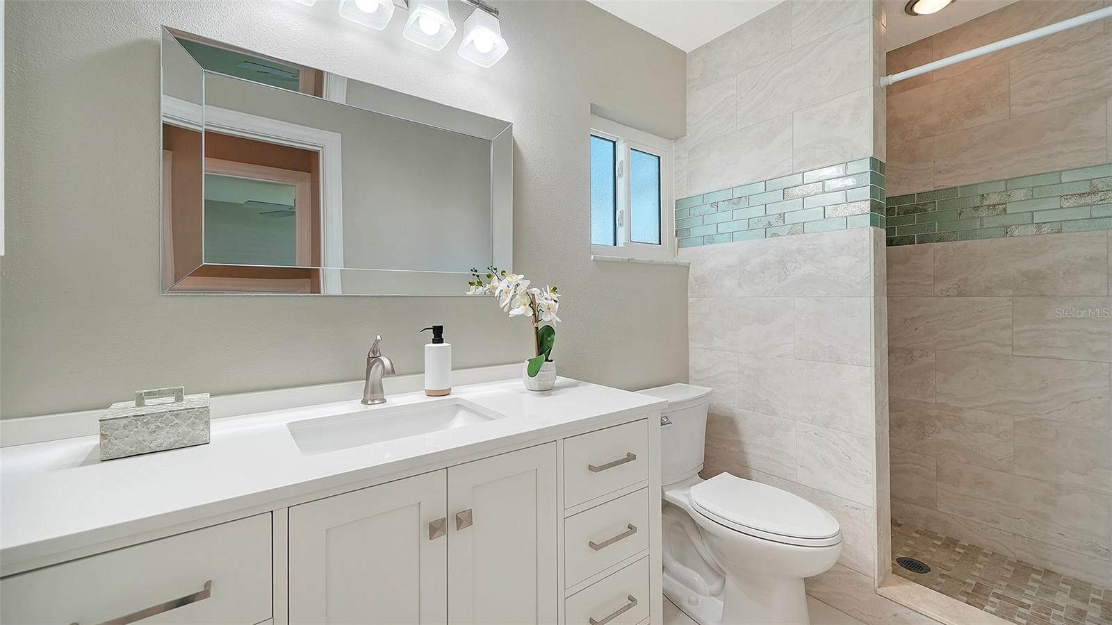 Image 37 of 72 For 113 Whispering Sands Drive V47