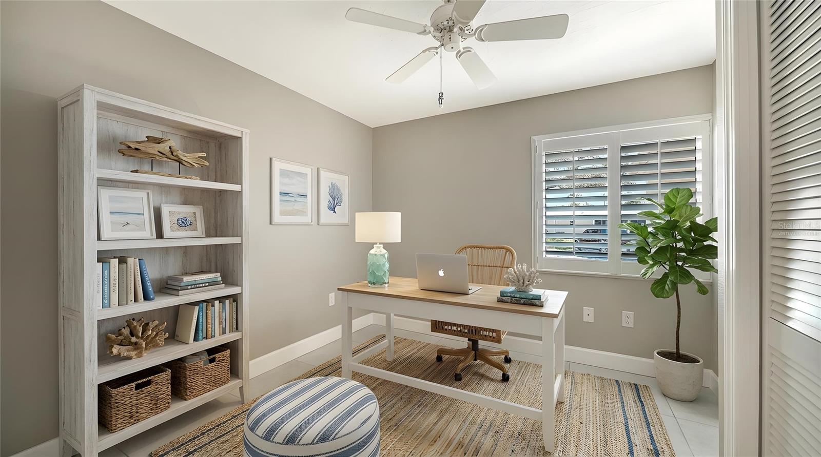 Image 39 of 72 For 113 Whispering Sands Drive V47