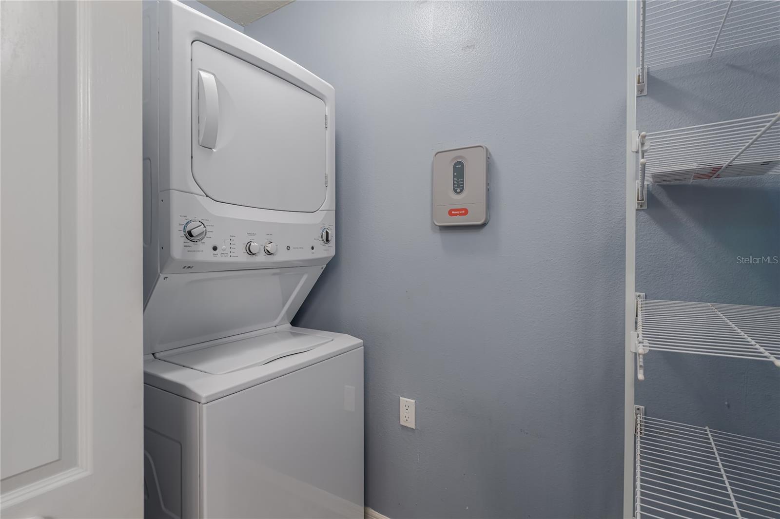 Image 13 of 30 For 329 Cape Harbour Loop 103