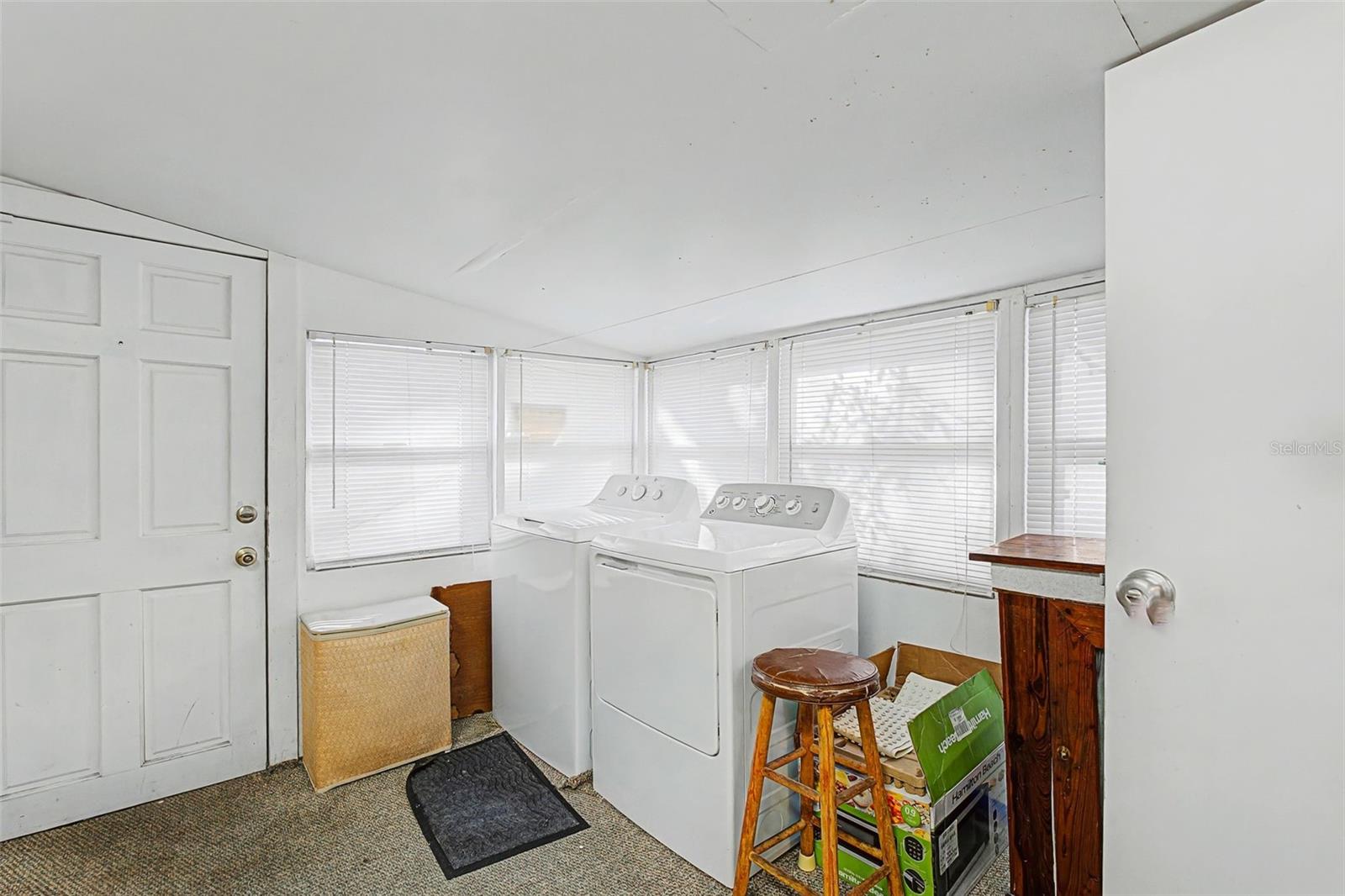 Image 19 of 26 For 2819 Osprey Avenue